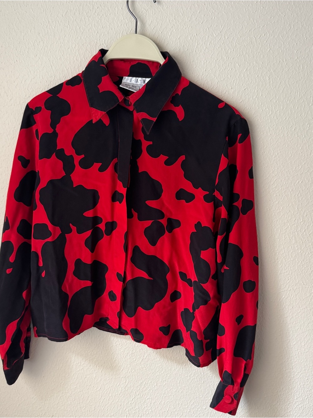 Piano 100% Silk Women's Blouse Top Animal Print  Long Sleeve Size S Red Black